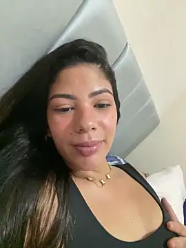 paola oliveira online show from February 26, 2026, 1:10 pm