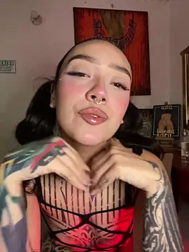 PUFF BUNNY online show from February 27, 2026, 6:30 pm