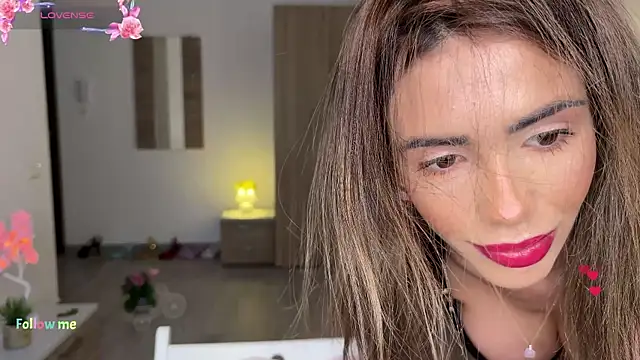 AyanaLys online show from April 10, 2026, 3:17 pm