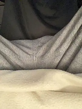 givemeabreak34 online show from April 12, 2026, 6:57 pm