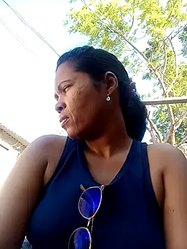 Snapshot of Yandris_1212 chatting on February 5, 2026, 1:38 pm Yandris 1212 online show from February 5, 2026, 1:38 pm