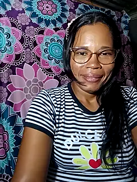 Snapshot of Yandris_1212 chatting on February 20, 2026, 2:41 am Yandris 1212 online show from February 20, 2026, 2:41 am