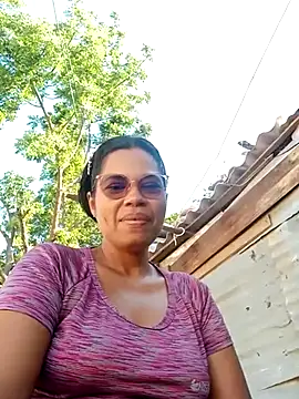 Snapshot of Yandris_1212 chatting on February 21, 2026, 1:23 pm Yandris 1212 online show from February 21, 2026, 1:23 pm