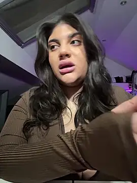 MinaKhalina online show from February 2, 2026, 5:55 pm