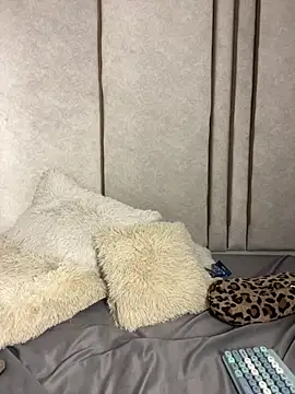 lilithdya online show from April 2, 2026, 1:36 am