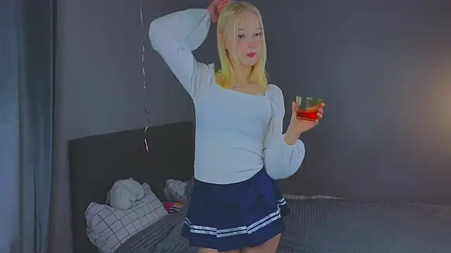 Kamilife online show from February 18, 2026, 5:03 am