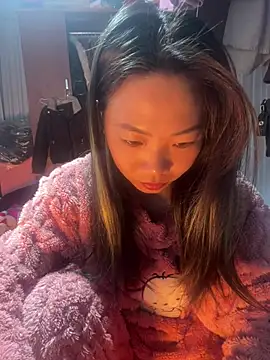 Lata-cute online show from March 1, 2026, 10:56 pm