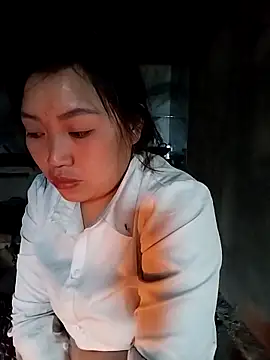 lia-coy online show from February 16, 2026, 12:51 am