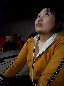 lia-coy online show from February 19, 2026, 3:19 pm