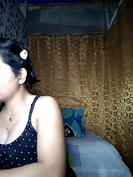 LoveSammantha24xxx online show from March 17, 2026, 10:02 pm