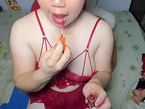 Tinaly18 online show from June 22, 2026, 2:14 pm