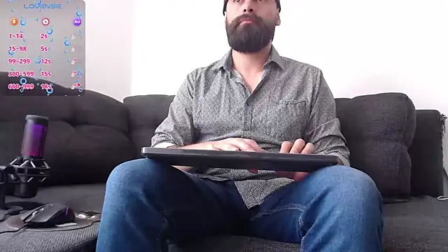 Snapshot of SpermsBank chatting on January 23, 2025, 3:43 pm SpermsBank online show from January 23, 2025, 3:43 pm