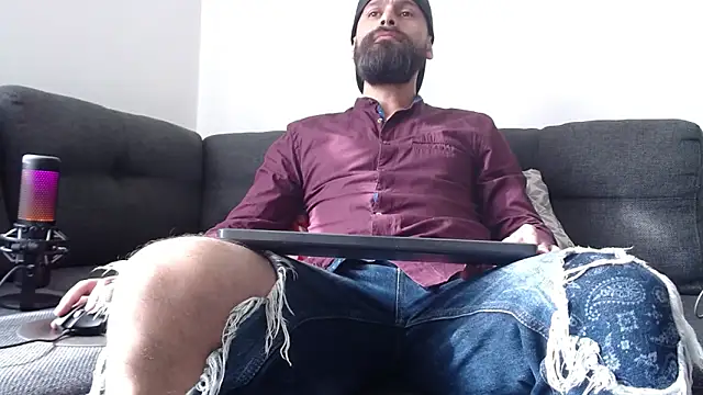 Snapshot of SpermsBank chatting on March 7, 2025, 1:40 pm SpermsBank online show from March 7, 2025, 1:40 pm