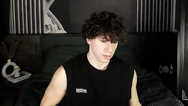 TylerGibson online show from March 13, 2026, 1:56 am