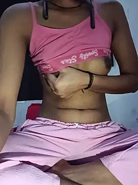 muskan-143 online show from February 17, 2026, 11:33 pm