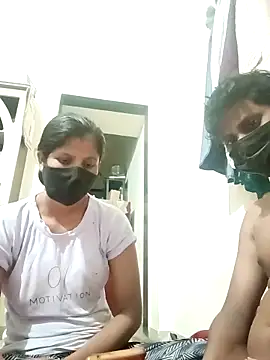 Prajakta123 online show from April 1, 2026, 4:37 pm