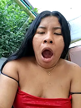 Sweet-Dirty-Storm online show from April 2, 2026, 8:06 pm