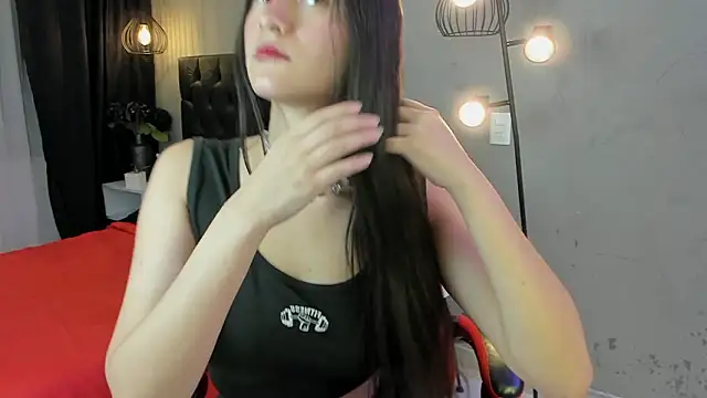 isabella nowa online show from February 26, 2026, 12:26 pm