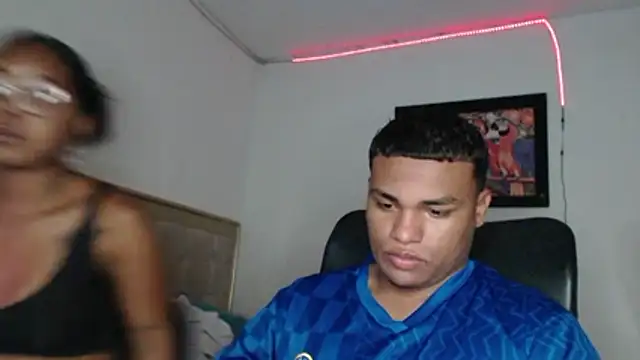 Snapshot of girl_sexy27 chatting on February 10, 2026, 2:43 pm girl sexy27 online show from February 10, 2026, 2:43 pm