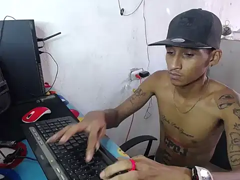 Snapshot of master_tattoo chatting on January 31, 2026, 7:23 pm master tattoo online show from January 31, 2026, 7:23 pm