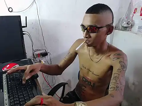 Snapshot of master_tattoo chatting on February 7, 2026, 10:02 pm master tattoo online show from February 7, 2026, 10:02 pm