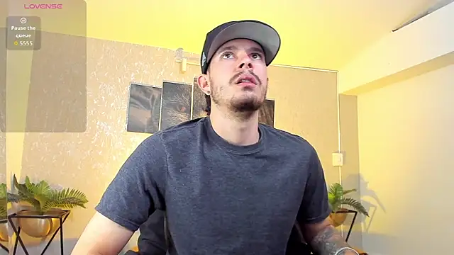 Nils saintt online show from February 7, 2026, 3:32 am