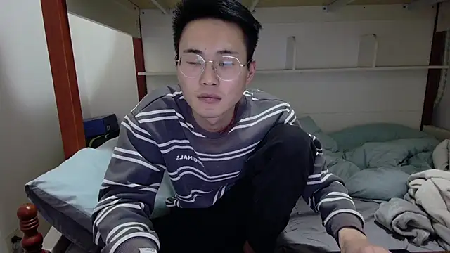 Snapshot of Aint686 chatting on March 15, 2026, 1:28 pm Aint686 online show from March 15, 2026, 1:28 pm