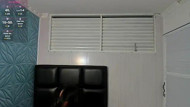 sky velvet online show from April 2, 2026, 2:15 pm