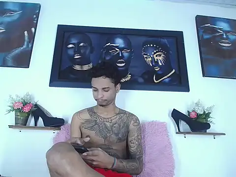 Tatoo Noah online show from April 14, 2026, 2:34 pm