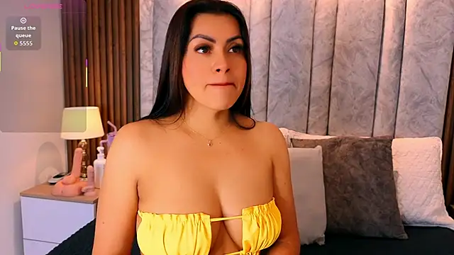 naomy smithxx online show from March 10, 2026, 10:31 am