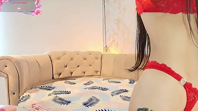 Snapshot of tifanibrown chatting on February 11, 2026, 1:27 pm tifanibrown online show from February 11, 2026, 1:27 pm