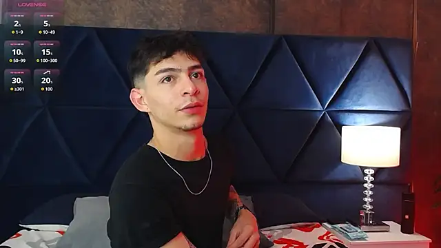 Logan Woods online show from February 25, 2026, 7:56 pm