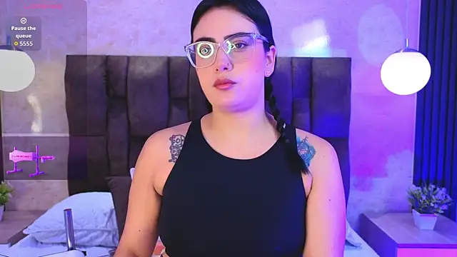 Snapshot of vicky_grey chatting on March 31, 2026, 12:16 pm vicky grey online show from March 31, 2026, 12:16 pm