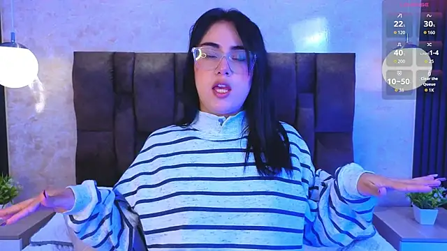 Snapshot of vicky_grey chatting on June 11, 2026, 12:36 pm vicky grey online show from June 11, 2026, 12:36 pm