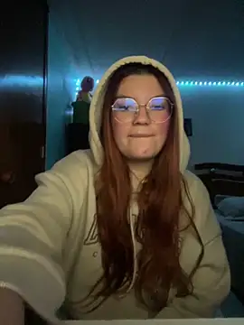 Vixroy7 online show from February 1, 2026, 2:10 am