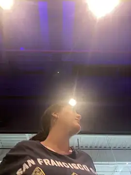 lizzy luminair online show from February 12, 2026, 11:33 pm