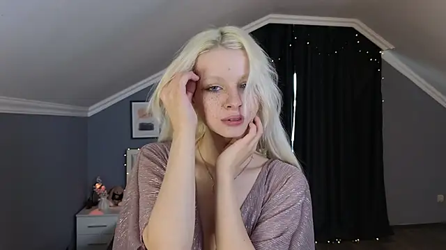 Snapshot of Naomi_Demio chatting on February 28, 2026, 10:27 am Naomi Demio online show from February 28, 2026, 10:27 am