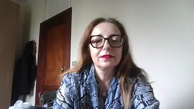 Snapshot of Miasexmilf chatting on February 10, 2026, 7:56 am Miasexmilf online show from February 10, 2026, 7:56 am