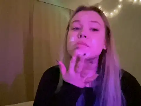 Lulu Di online show from March 7, 2026, 7:00 pm