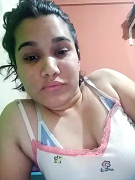 Snapshot of danagon16 chatting on February 15, 2026, 3:47 am danagon16 online show from February 15, 2026, 3:47 am