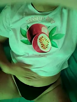 Snapshot of danagon16 chatting on February 24, 2026, 6:50 pm danagon16 online show from February 24, 2026, 6:50 pm