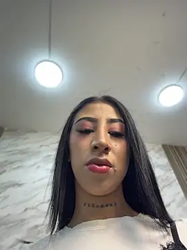 darkkjulietha online show from July 22, 2026, 2:42 pm