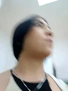 Snapshot of Ailen-cute chatting on February 5, 2026, 11:09 pm Ailen-cute online show from February 5, 2026, 11:09 pm