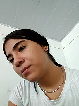 Snapshot of Ailen-cute chatting on February 24, 2026, 3:32 pm Ailen-cute online show from February 24, 2026, 3:32 pm