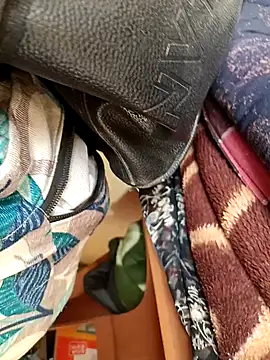 Snapshot of Hot-Anita_ chatting on January 19, 2026, 7:23 am Hot-Anita online show from January 19, 2026, 7:23 am