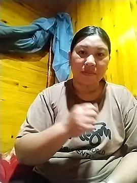 kussecka online show from February 22, 2026, 1:40 am