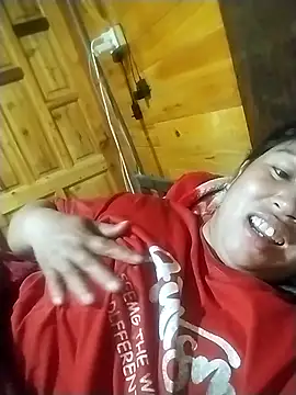 kussecka online show from April 8, 2026, 10:54 pm