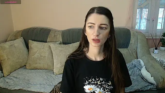 Snapshot of shy_princess26 chatting on February 8, 2026, 8:51 am shy princess26 online show from February 8, 2026, 8:51 am