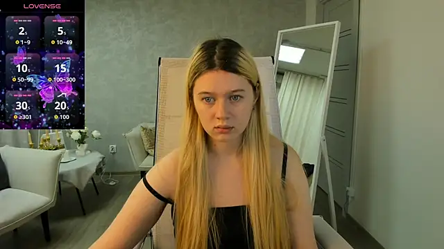 CelestineMauriac online show from May 31, 2026, 3:52 pm