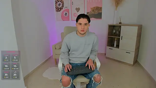 Snapshot of Massimo_Fiore chatting on February 20, 2026, 1:57 am Massimo Fiore online show from February 20, 2026, 1:57 am